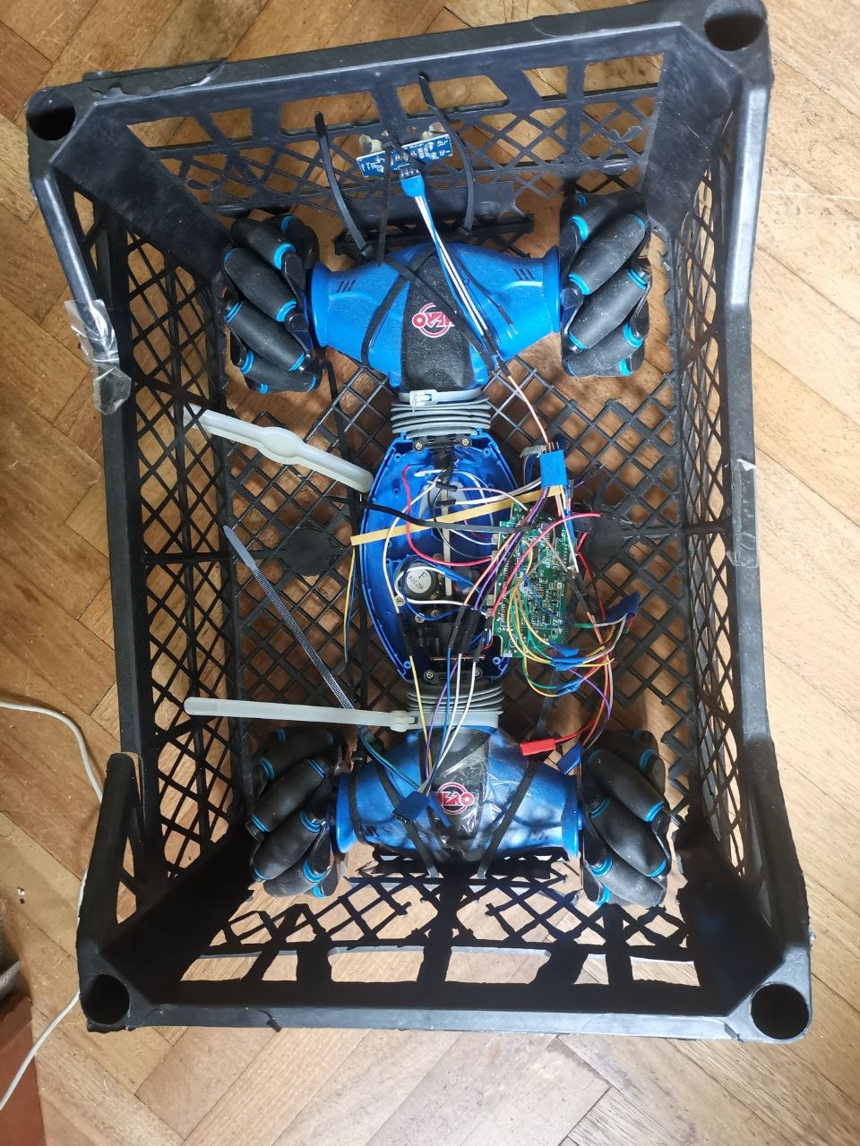 Top view of Arduino RC-car benchmark rig